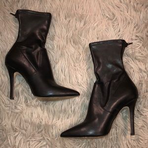 Aldo Size 7 Black Pointed Toe mid-calf booties
